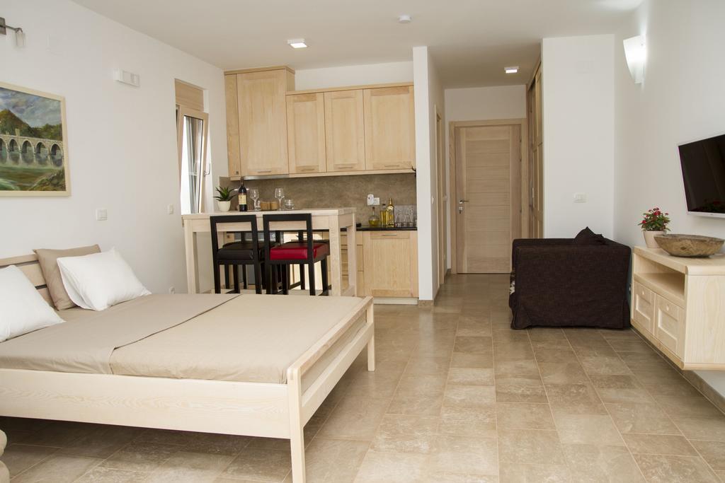 Apartments Brezanin Sutomore Zewnętrze zdjęcie